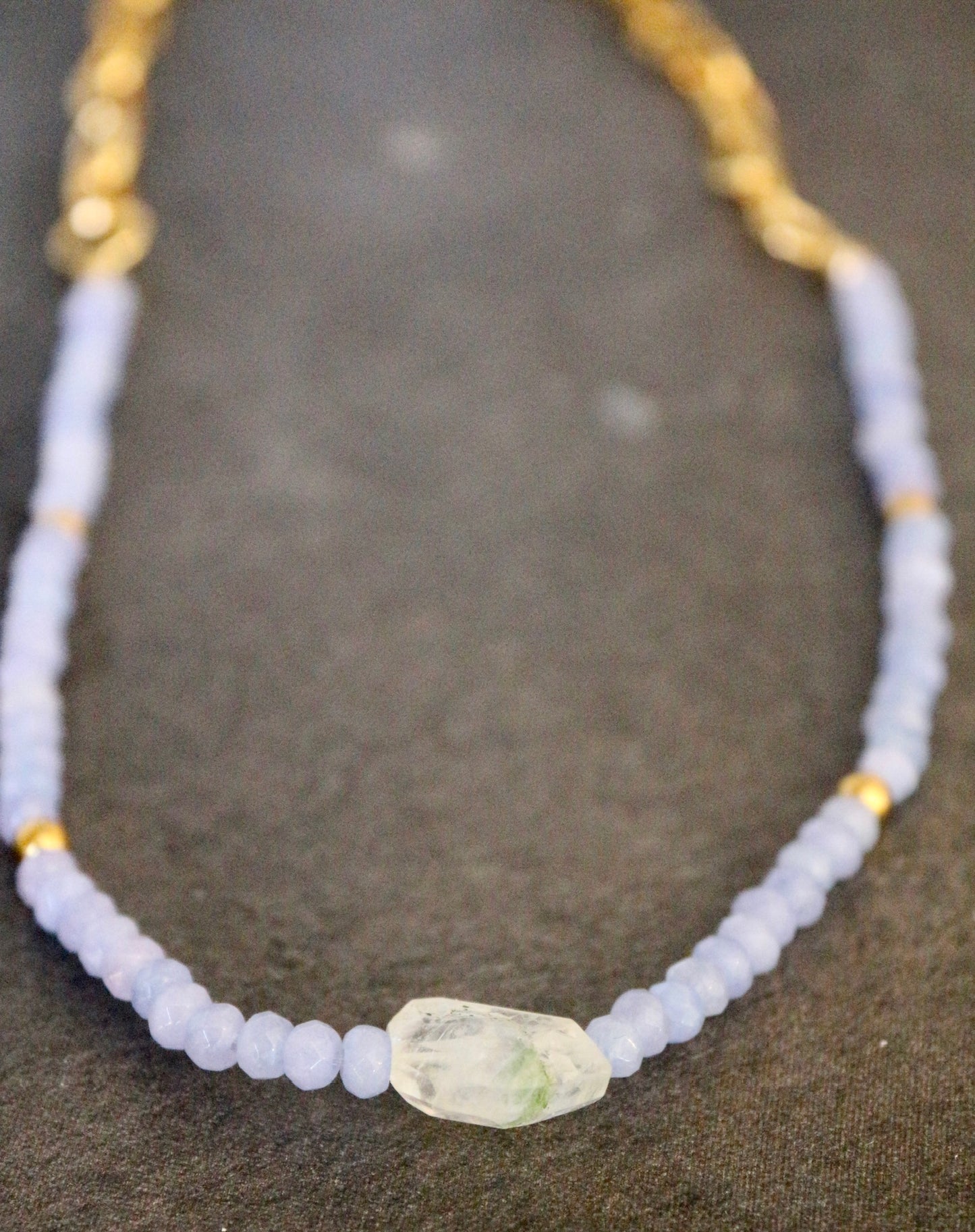 Mondstein Jade Kette