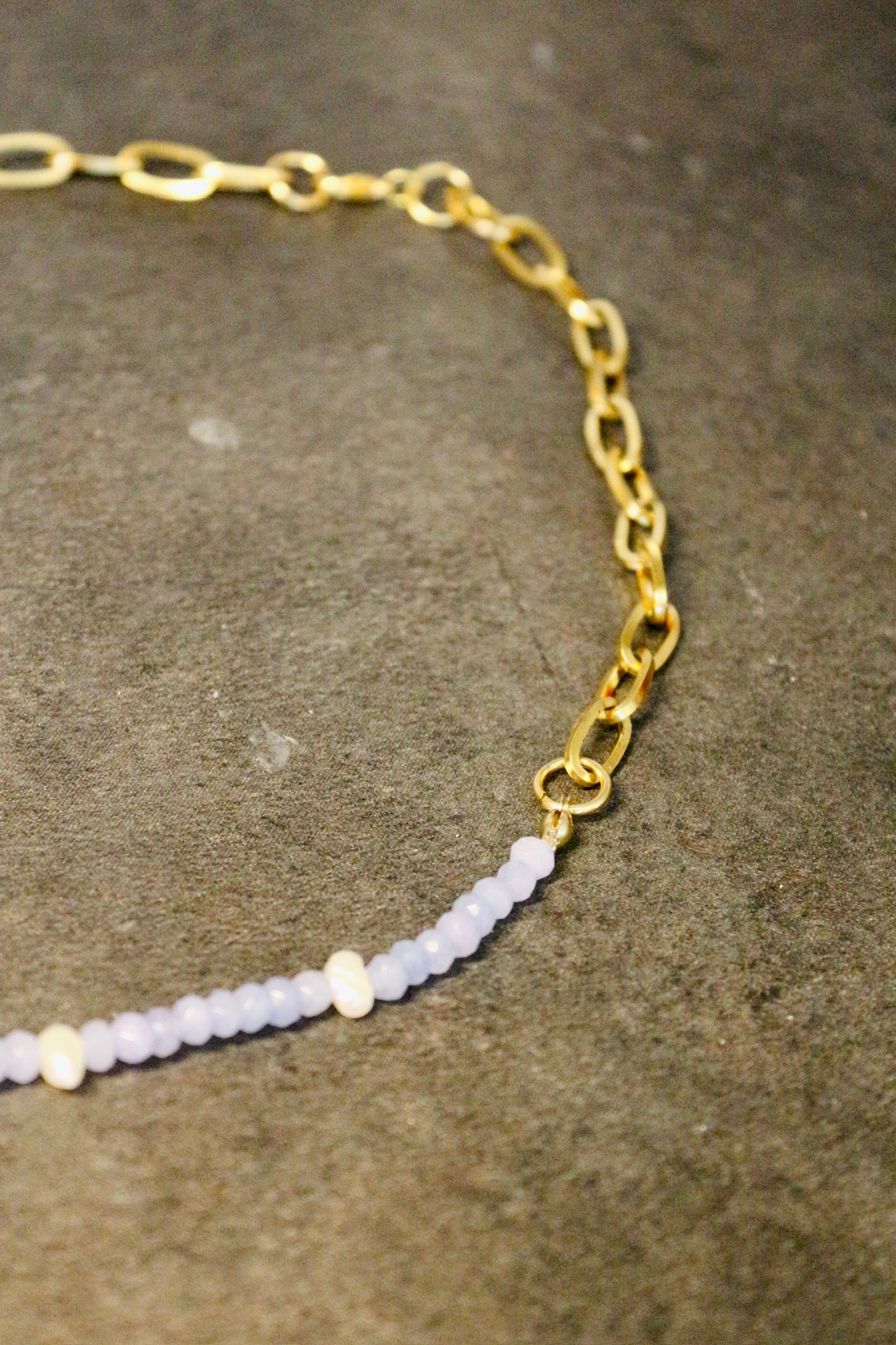 Jade Kette mit Süßwasserperlen