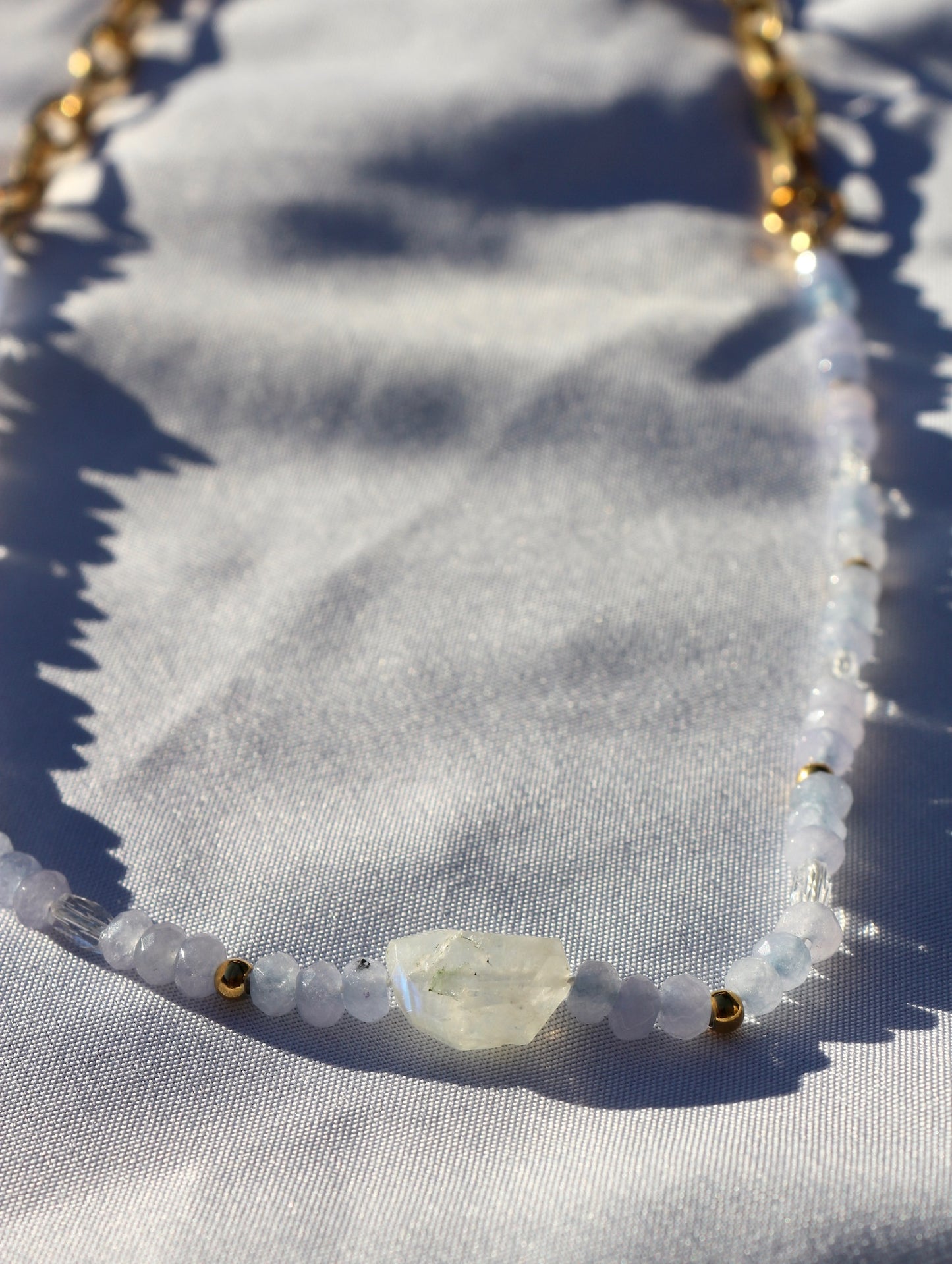 Mondstein Jade Kette